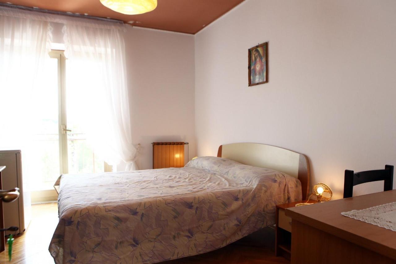 Rooms Torcello - With Shared Bathroom Portorož Exterior foto